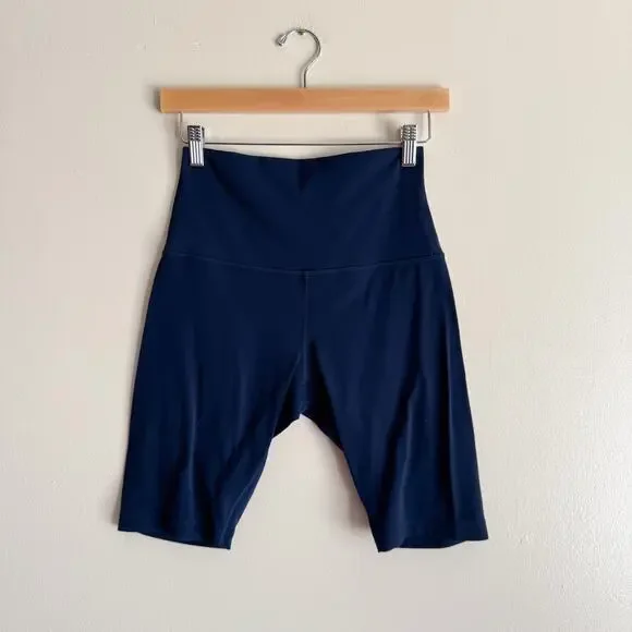 Lululemon True Navy Align Super High Rise 10" Bike Shorts Size 8 Athleisure Norm - Picture 6 of 7